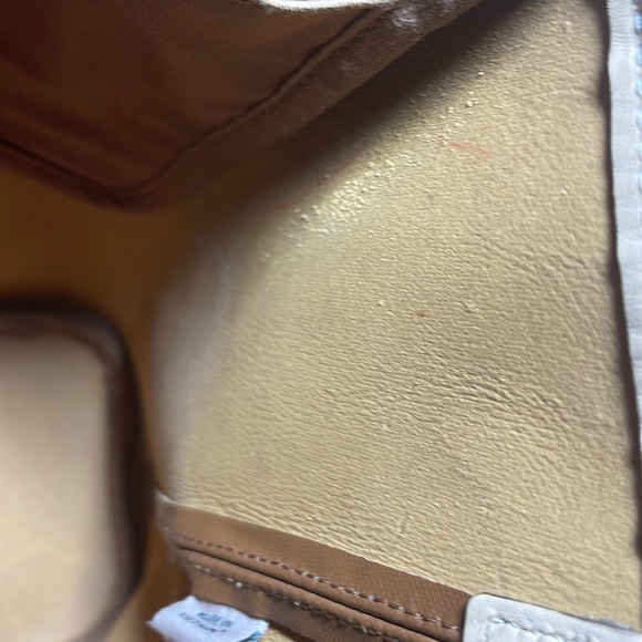 - Coach
Iconic Coach Brown/Beige Leather Shopper Tote - Picture 7 of 9